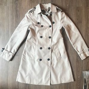Trench coat